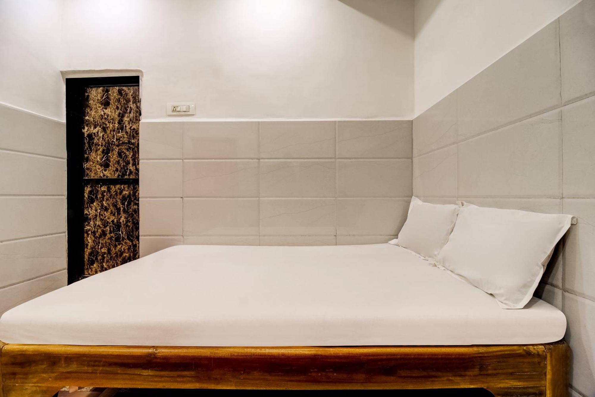 Hotel O Sargam Lodging And Boarding Ulhasnagar Exterior photo